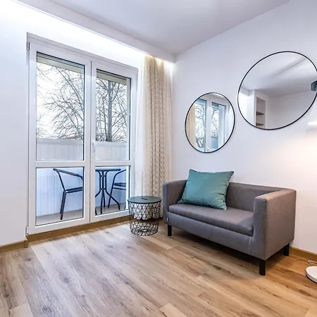 Апартаменты Modern Close To The Metro