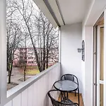 Modern Close To The Metro * Varşova